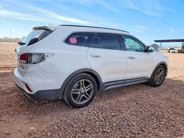 KM8SR4HF4JU292319 — 2018 Hyundai Santa FE, фото 3 с аукциона Copart, Задняя часть