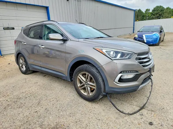 5XYZUDLBXJG570258 — 2018 Hyundai Santa FE, фото 4 с аукциона Copart 06.10.2026, Задняя часть
