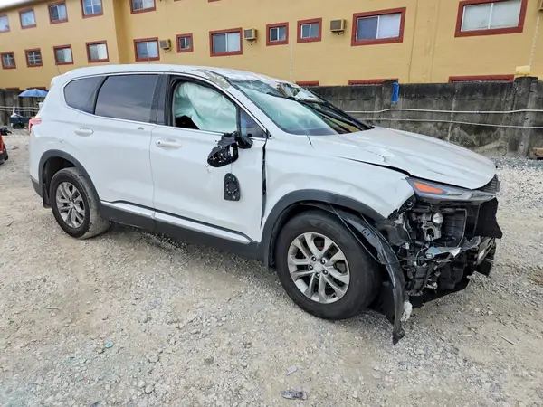 5NMS33AD3LH235564 — 2020 Hyundai Santa FE, фото 4 с аукциона Copart, Передняя часть