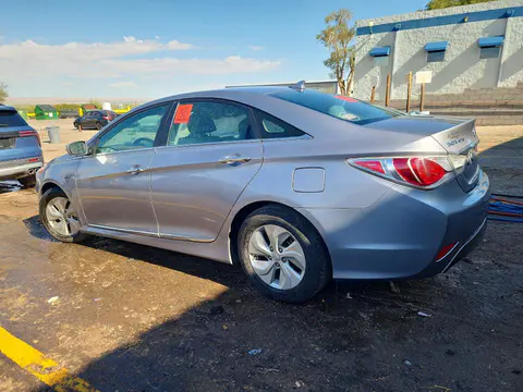 2015 Hyundai SONATA HYBRID VIN KMHEC4A43FA129273 фото 2