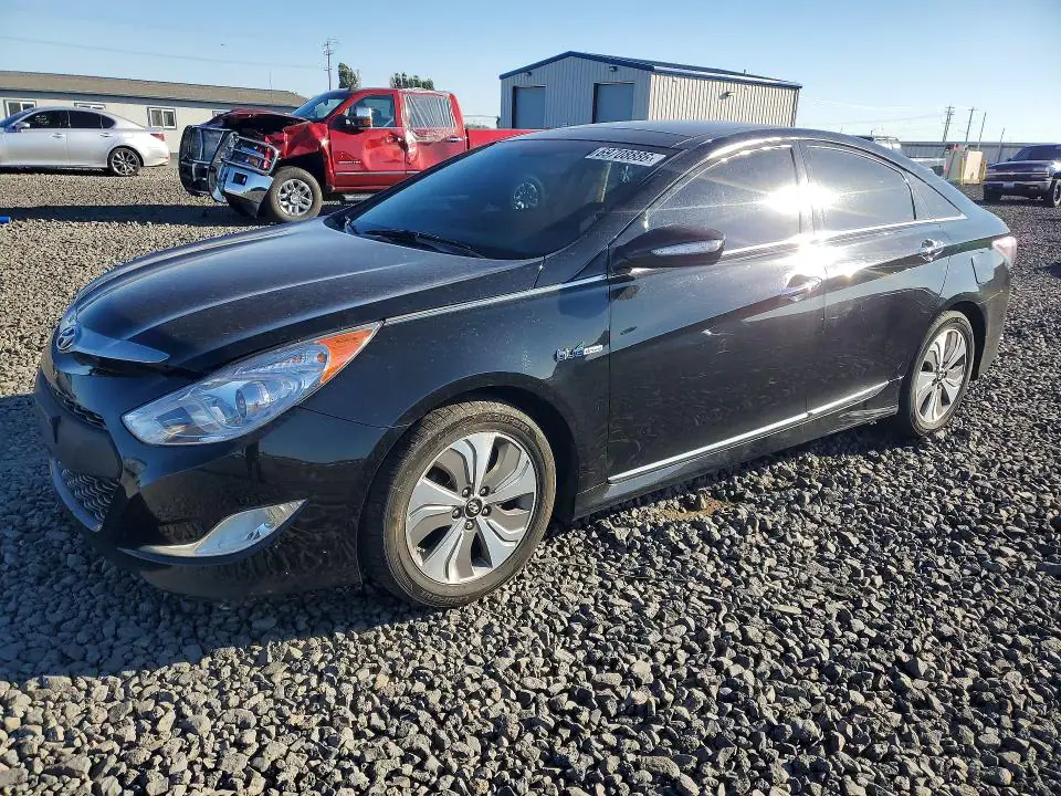 KMHEC4A49FA123624 Hyundai Sonata Hybrid 2015 — повреждение Пожар, фото до ремонта