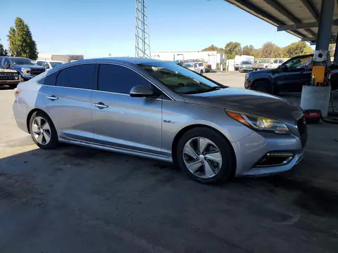 2016 Hyundai SONATA HYBRID VIN KMHE34L19GA022216 фото 4