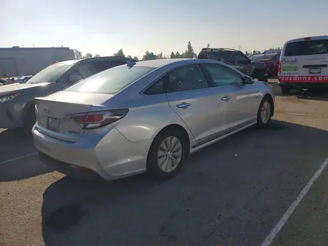 2016 Hyundai SONATA HYBRID VIN KMHE24L15GA030011 фото 3