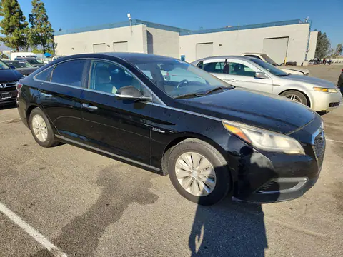 2016 Hyundai SONATA HYBRID VIN KMHE24L18GA012523 фото 4