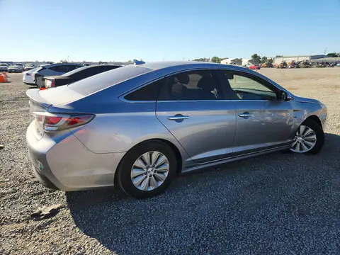 2016 Hyundai SONATA HYBRID VIN KMHE24L19GA013938 фото 3