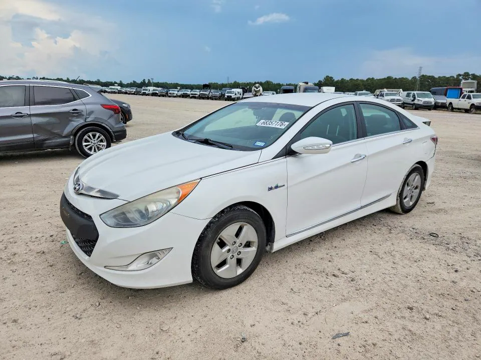 2011 HYUNDAI SONATA VIN KMHEC4A42BA008292 фото 1
