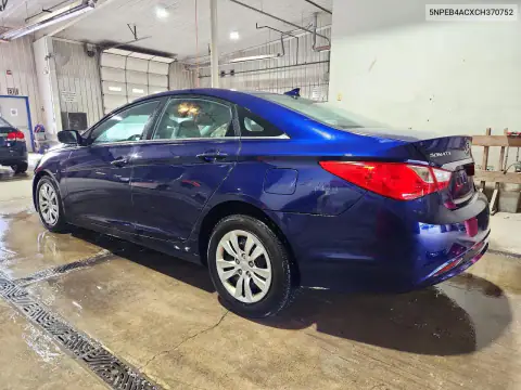 5NPEB4ACXCH370752 — 2012 Hyundai Sonata, фото 2 с аукциона Copart, Боковая часть