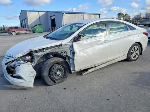 5NPEB4AC0DH521079 — 2013 Hyundai Sonata, Передняя часть (Front End), фото до ремонта