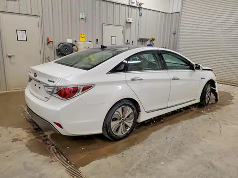 KMHEC4A49EA102514 — 2014 Hyundai Sonata, фото 3 с аукциона Copart 30.09.2026, Передняя часть