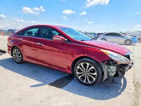 5NPEC4AC0EH905443 — 2014 Hyundai Sonata, фото 4 с аукциона Copart 30.09.2026, Передняя часть