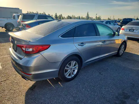 5NPE24AF3FH176286 — 2015 Hyundai Sonata, фото 3 с аукциона Copart 13.10.2026, Мелкие вмятины и царапины