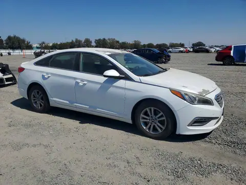 5NPE24AF5FH221180 — 2015 Hyundai Sonata, фото 4 с аукциона Copart 29.09.2026, Передняя часть