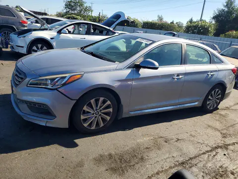 5NPE34AF7FH128285 — 2015 Hyundai Sonata, Задняя часть (Rear End), фото до ремонта