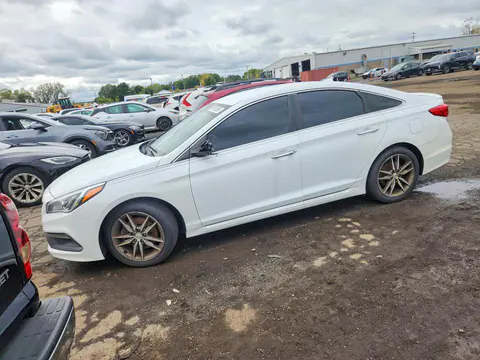 5NPE34AB2FH083415 — 2015 Hyundai Sonata, Задняя часть (Rear End), фото до ремонта