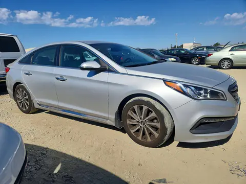 2015 Hyundai Sonata VIN 5NPE34AF4FH131774 фото 4