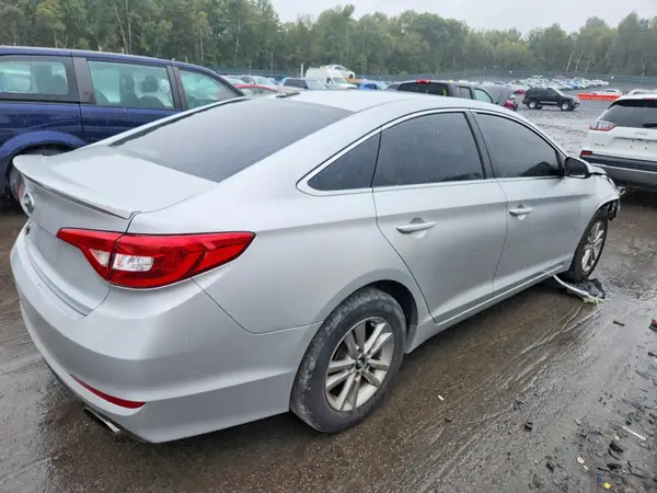 5NPE24AF0GH322726 — 2016 Hyundai Sonata, фото 3 с аукциона Copart, Передняя часть