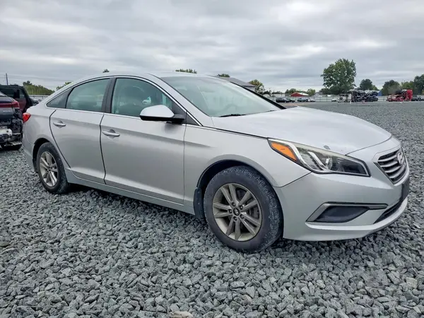 5NPE24AFXGH295485 — 2016 Hyundai Sonata, фото 4 с аукциона Copart, Передняя часть