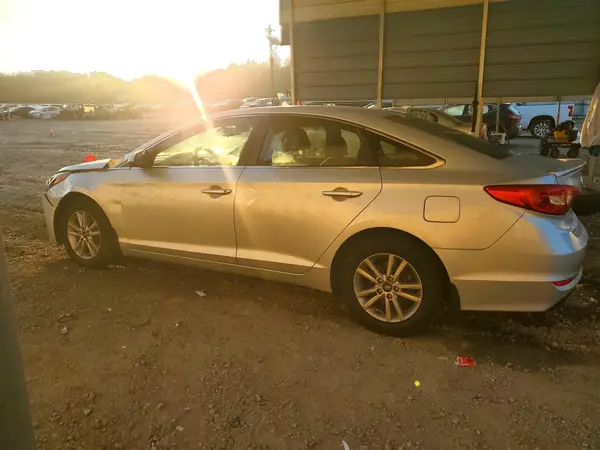 5NPE24AF8GH304667 — 2016 Hyundai Sonata, фото 2 с аукциона Copart, Передняя часть