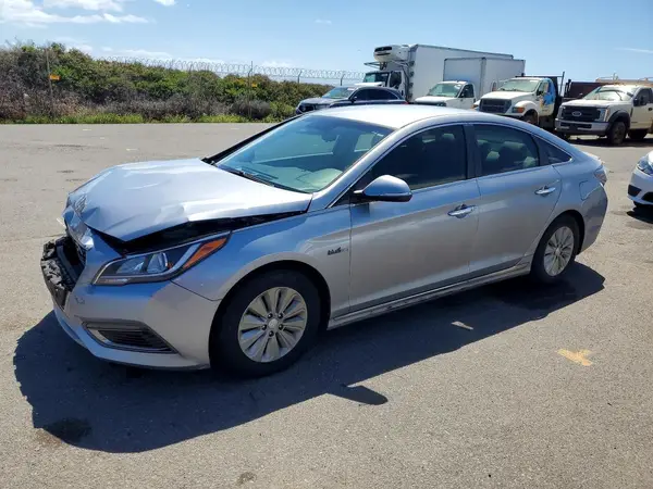 KMHE24L17GA022847 — 2016 Hyundai Sonata, Передняя часть (Front End), фото до ремонта