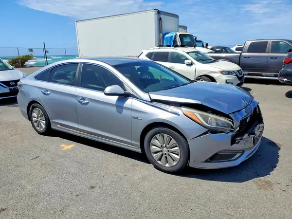 KMHE24L17GA022847 — 2016 Hyundai Sonata, фото 4 с аукциона Copart, Передняя часть