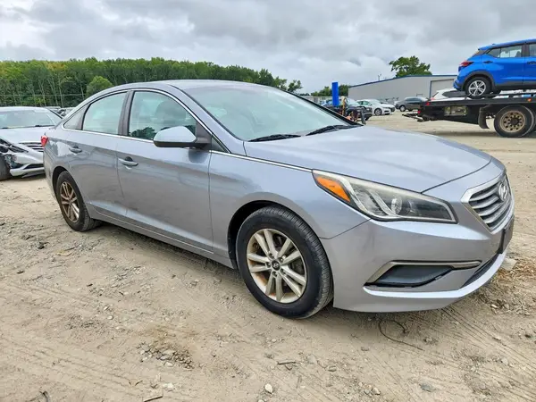 5NPE24AF3GH363237 — 2016 Hyundai Sonata, фото 4 с аукциона Copart 29.09.2026, Естественный износ