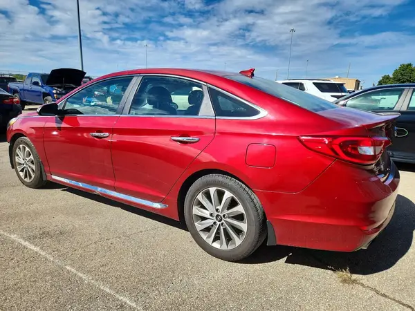 5NPE34AF5GH305241 — 2016 Hyundai Sonata, фото 2 с аукциона Copart, Передняя часть