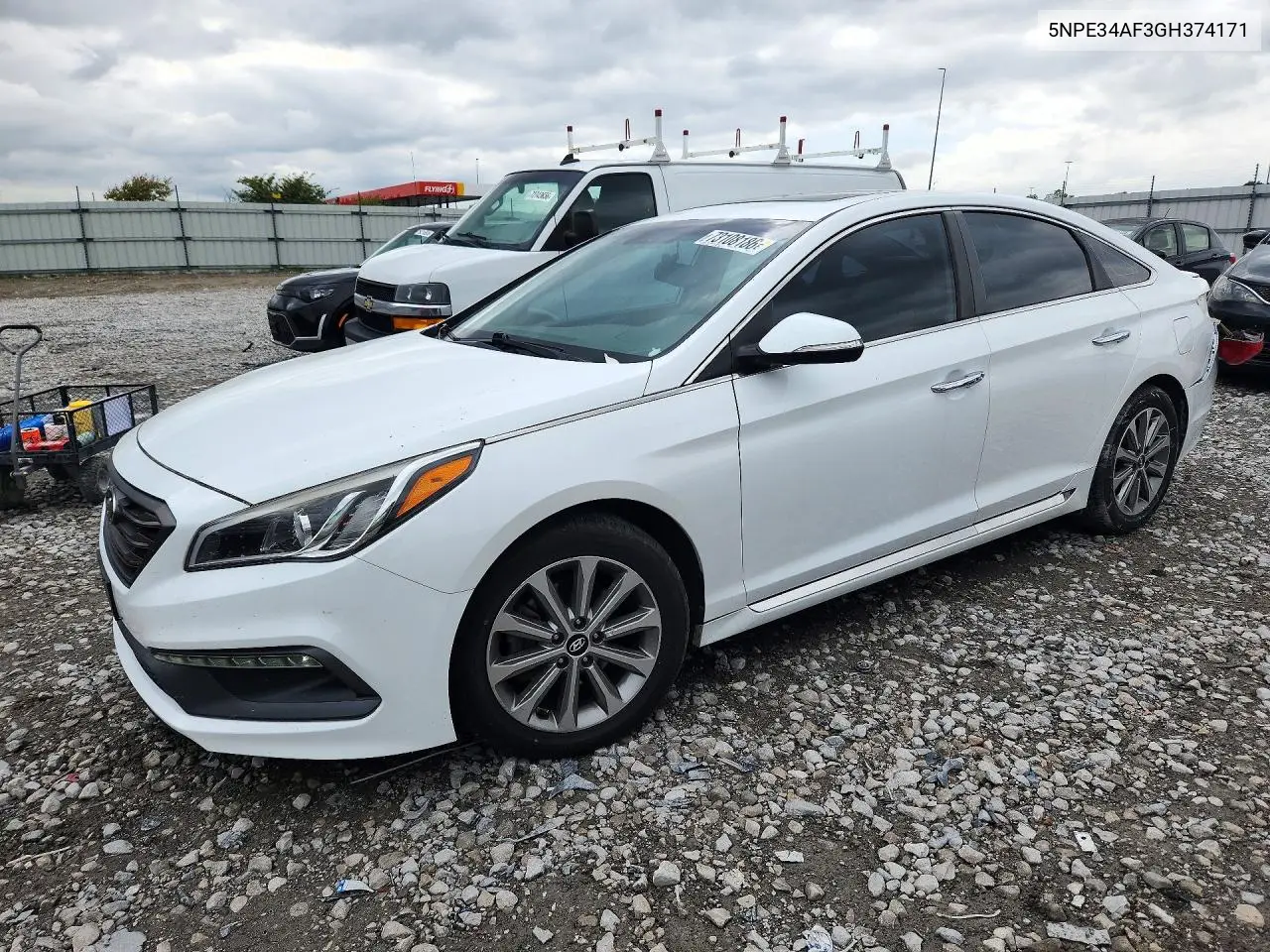 5NPE34AF3GH374171 Hyundai Sonata 2016 — повреждение Задняя часть, фото до ремонта