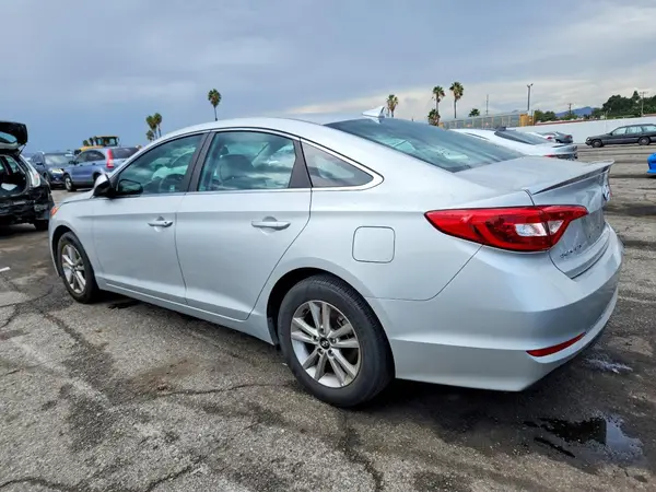 5NPE24AF3HH498476 — 2017 Hyundai Sonata, фото 2 с аукциона Copart 30.09.2026, Вандализм