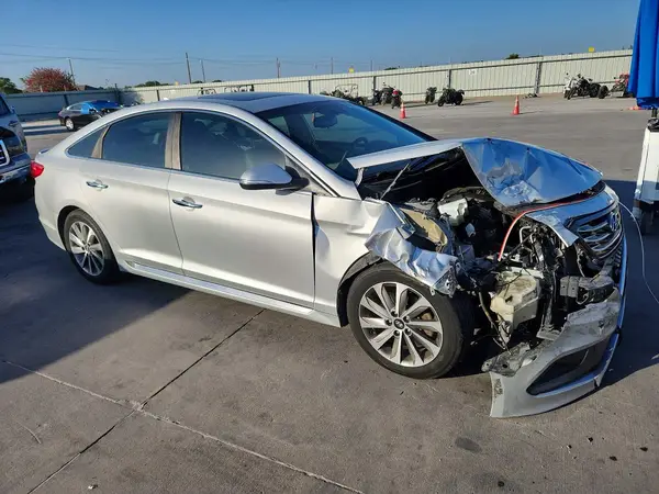 5NPE34AF0HH514193 — 2017 Hyundai Sonata, фото 4 с аукциона Copart 05.10.2026, Передняя часть