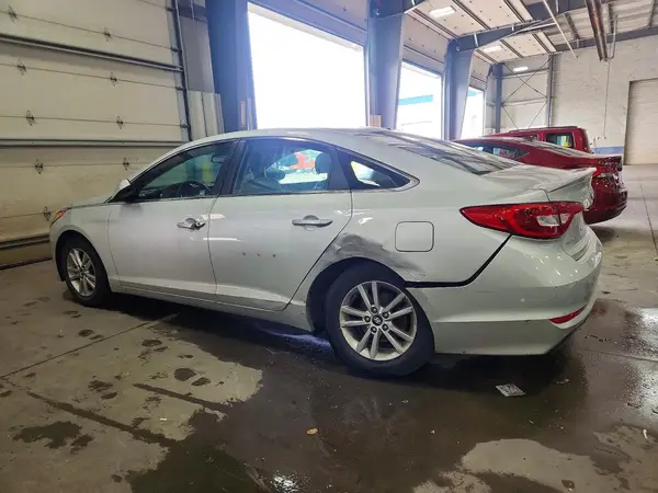 5NPE24AF7HH557836 — 2017 Hyundai Sonata, фото 2 с аукциона Copart, Передняя часть