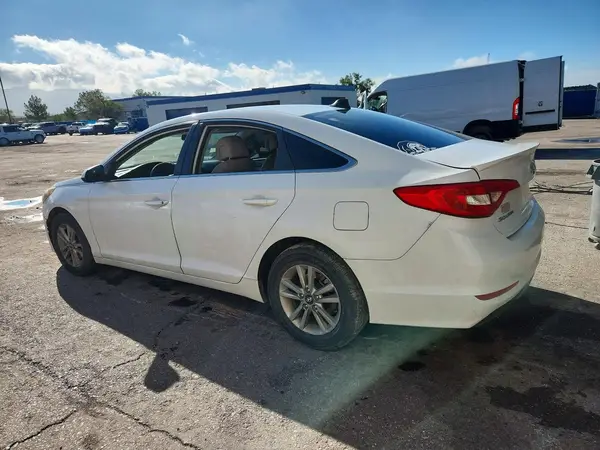 5NPE24AF0HH532602 — 2017 Hyundai Sonata, фото 2 с аукциона Copart, Передняя часть