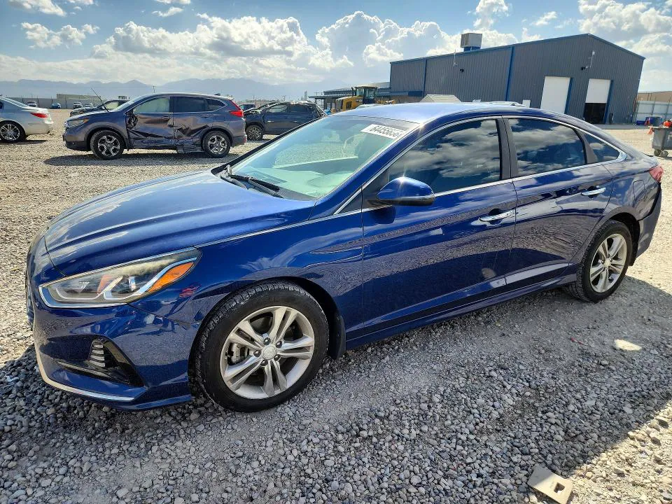 2018 Hyundai Sonata VIN 5NPE34AF9JH647928 фото 1