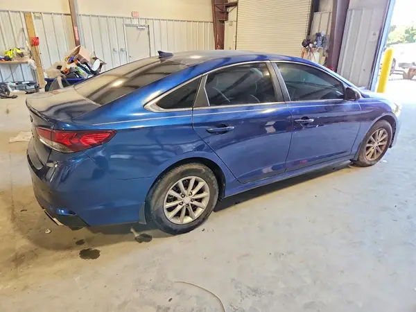 5NPE24AF4JH713725 — 2018 Hyundai Sonata, фото 3 с аукциона Copart 29.09.2026, Механические повреждения
