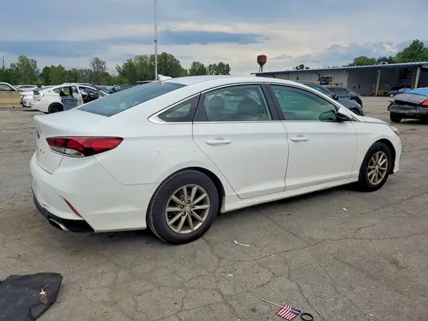 5NPE24AF0JH723944 — 2018 Hyundai Sonata, фото 3 с аукциона Copart 12.10.2026, Подтопление