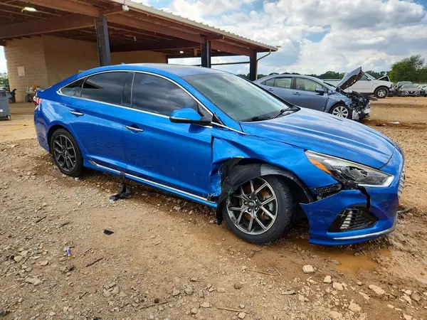 5NPE34AB8JH668539 — 2018 Hyundai Sonata, фото 4 с аукциона Copart, Передняя часть