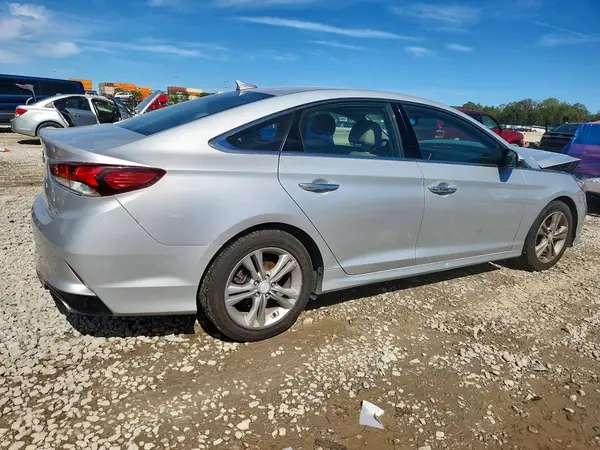 5NPE34AF6JH647837 — 2018 Hyundai Sonata, фото 3 с аукциона Copart, Передняя часть