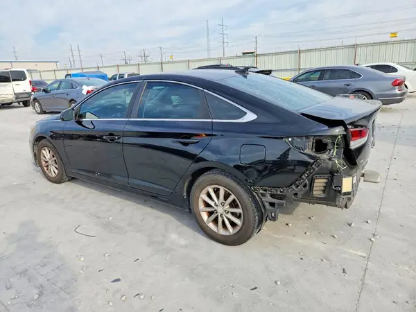 5NPE24AF8JH695245 — 2018 Hyundai Sonata, фото 2 с аукциона Copart, Задняя часть