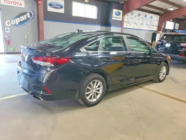 5NPE24AF1JH721457 — 2018 Hyundai Sonata, фото 3 с аукциона Copart 08.10.2026, Мелкие вмятины и царапины