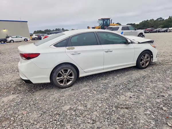 5NPE34AF2JH649035 — 2018 Hyundai Sonata, фото 3 с аукциона Copart, Передняя часть