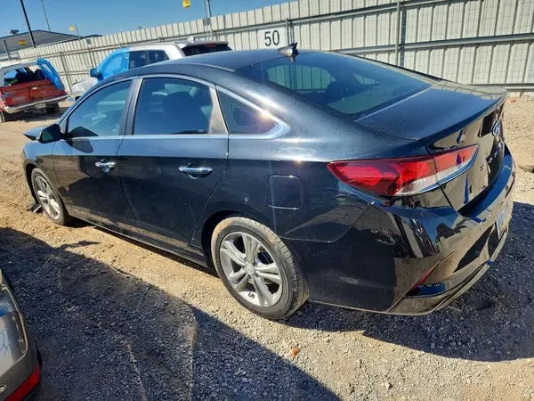 5NPE34AF9JH628151 — 2018 Hyundai Sonata, фото 2 с аукциона Copart, Передняя часть