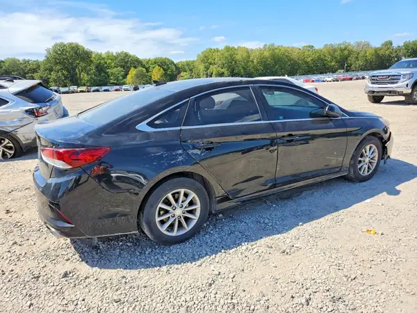 2018 HYUNDAI SONATA VIN 5NPE24AF3JH682824 фото 3