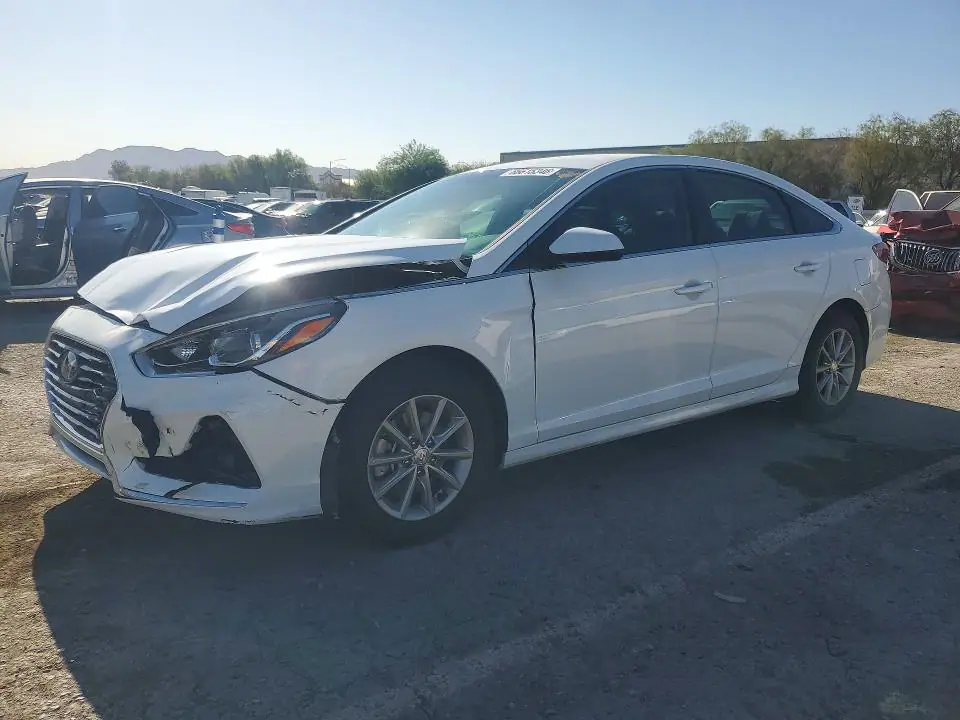 5NPE24AF2KH759118 Hyundai Sonata 2019 — повреждение Передняя часть, фото до ремонта
