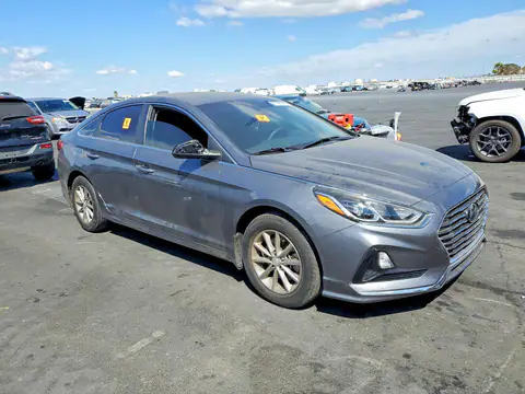 5NPE24AF6KH798875 — 2019 Hyundai Sonata, фото 4 с аукциона Copart 14.10.2026, Вандализм