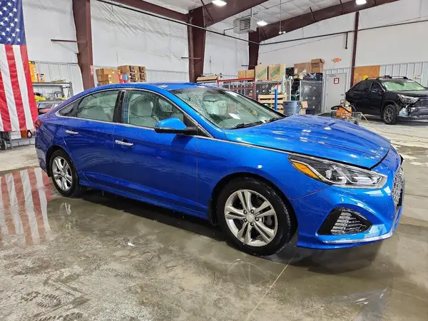 5NPE34AF6KH773049 — 2019 Hyundai Sonata, фото 4 с аукциона Copart, Передняя часть