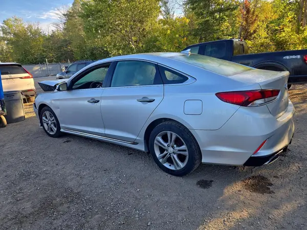 5NPE34AF9KH749182 — 2019 Hyundai Sonata, фото 2 с аукциона Copart 29.09.2026, Передняя часть