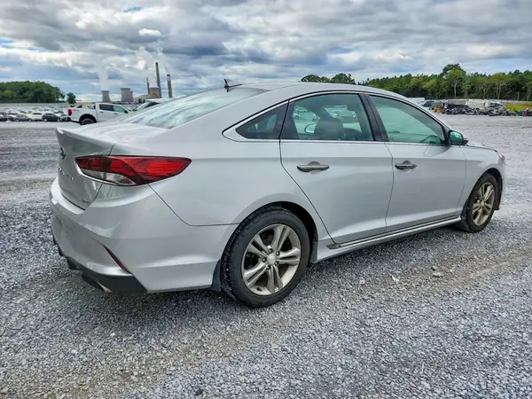 5NPE34AF3KH755978 — 2019 Hyundai Sonata, фото 3 с аукциона Copart, Передняя часть