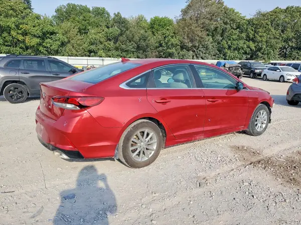 5NPE24AF0KH734556 — 2019 Hyundai Sonata, фото 3 с аукциона Copart, Передняя часть