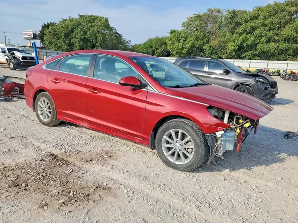 5NPE24AF0KH734556 — 2019 Hyundai Sonata, фото 4 с аукциона Copart, Передняя часть