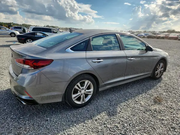 5NPE34AF4KH735836 — 2019 Hyundai Sonata, фото 3 с аукциона Copart, Передняя часть