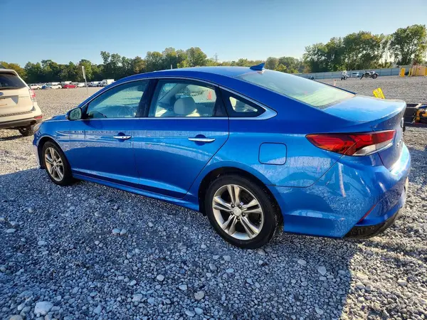 5NPE34AF5KH783622 — 2019 Hyundai Sonata, фото 2 с аукциона Copart 06.10.2026, Мелкие вмятины и царапины